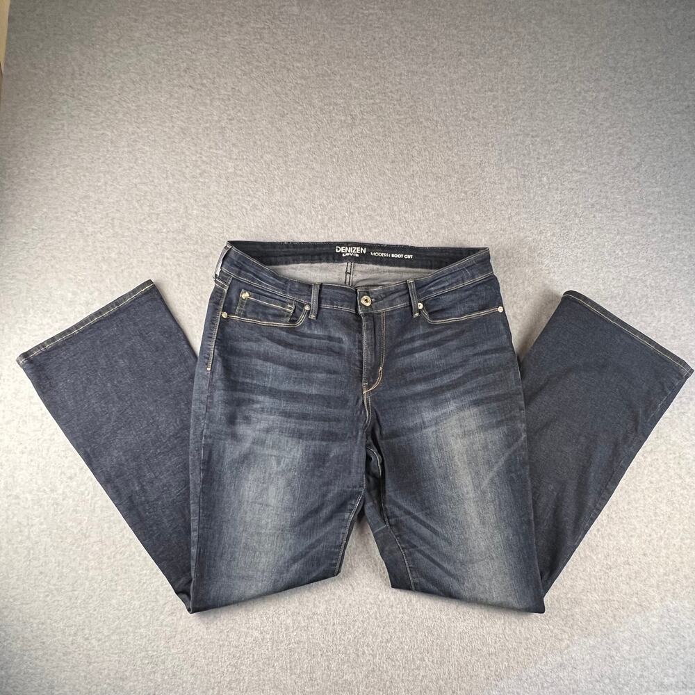 Denizen Women's Levi's Size 33